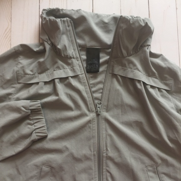 ZELLA GIRL Gray Trailblazer Windbreaker Jacket S - Picture 7 of 7